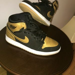 Melo Retro 1s